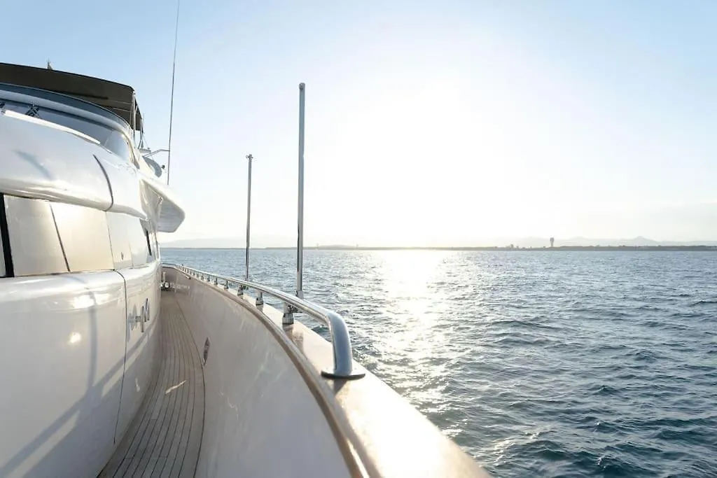 Super Yacht Located In Puerto Banus Hotel Marbella 0*,